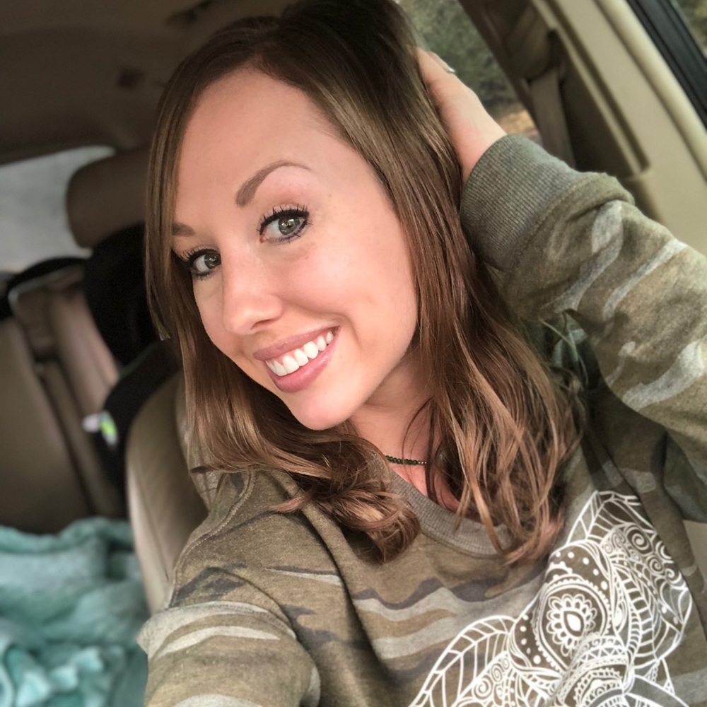 Meet your Posher, Brandi